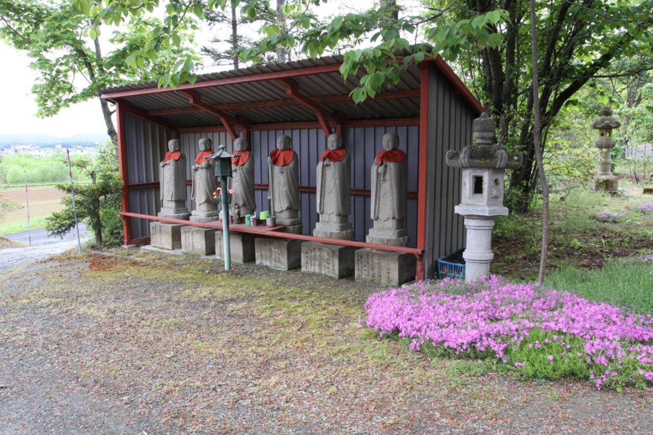 NY Building 4th Floor, Guest House Ichibangai, Roo / Vacation STAY 55905 Kitami Bagian luar foto